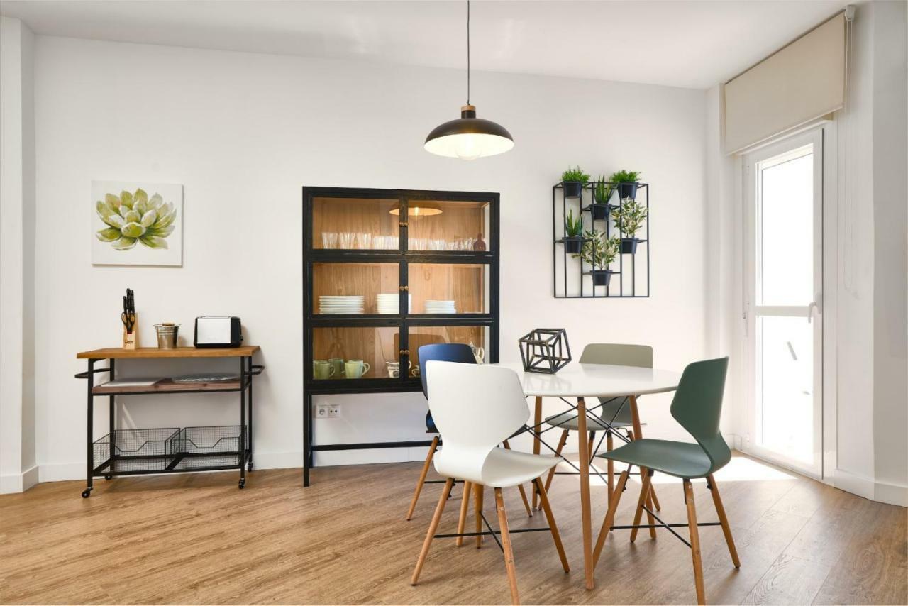 Sunn Amador De Rios, By Homing U Appartement Sevilla